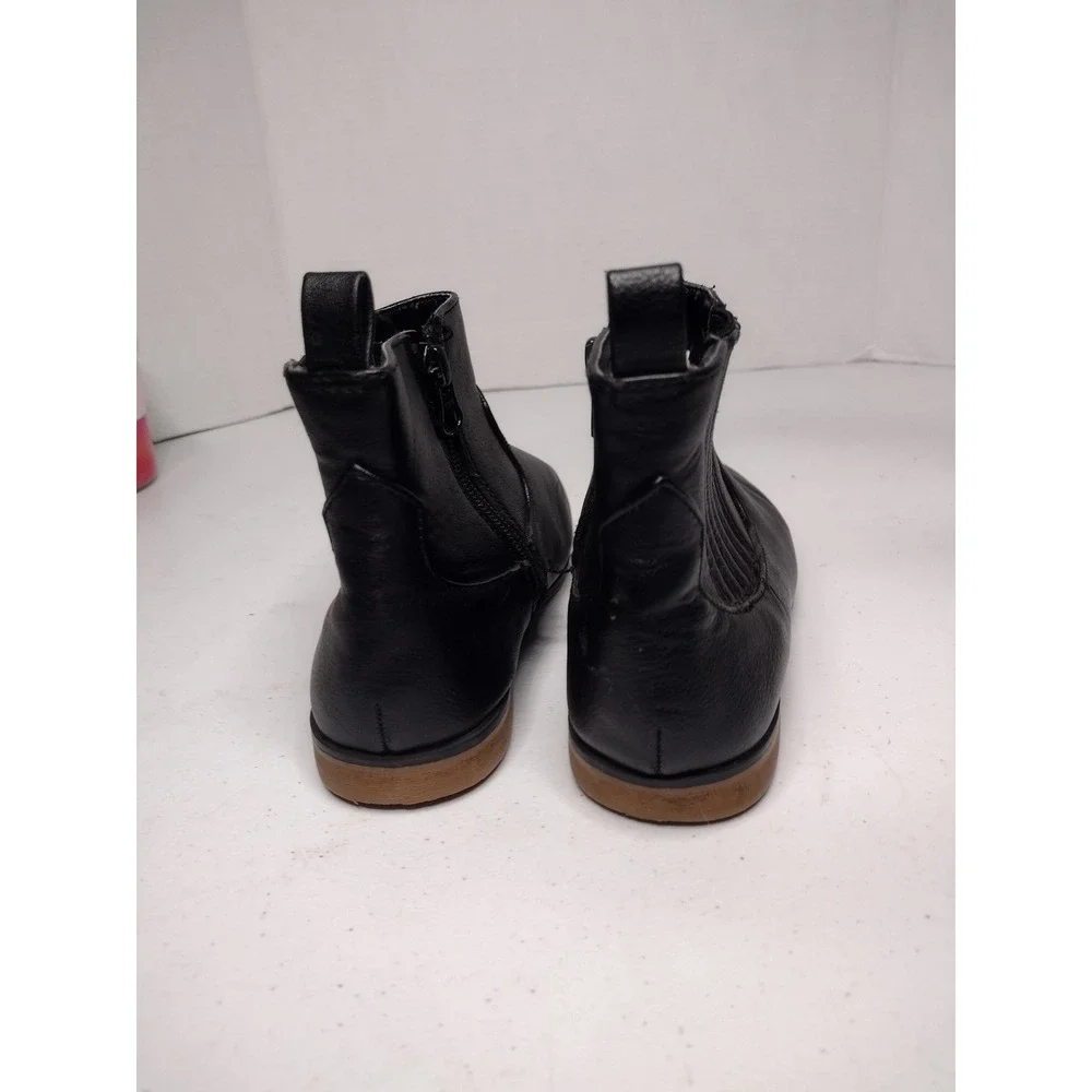 Cat and‎ Jack Kids Black Faux Leather Chelsea Boots Side Zip Size 2